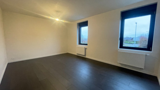 Hoogstraat - 102 - - 8531