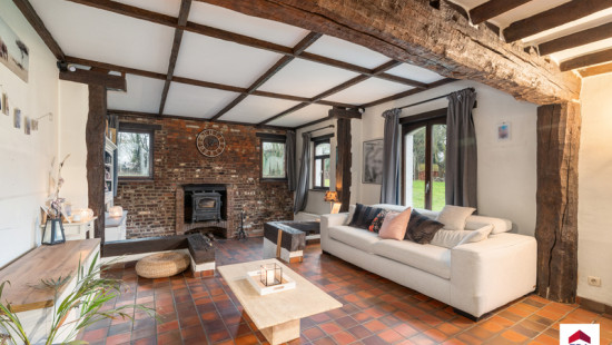 Rue de la Wallonie - 8 - - 7830