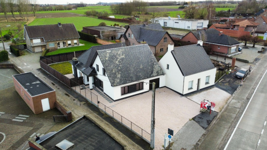 Schoolweg - 2 - - 9770