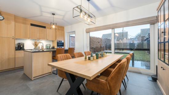 Bloemistenstraat - 33 - - 9850