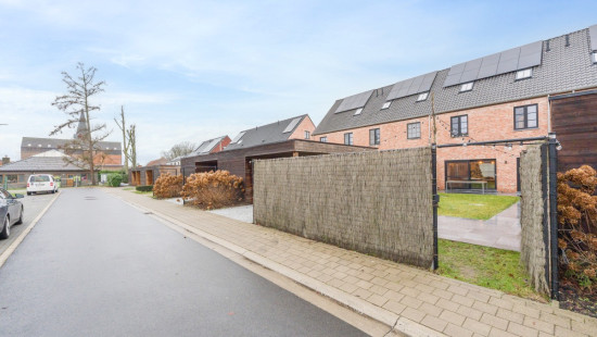 Bloemistenstraat - 33 - - 9850