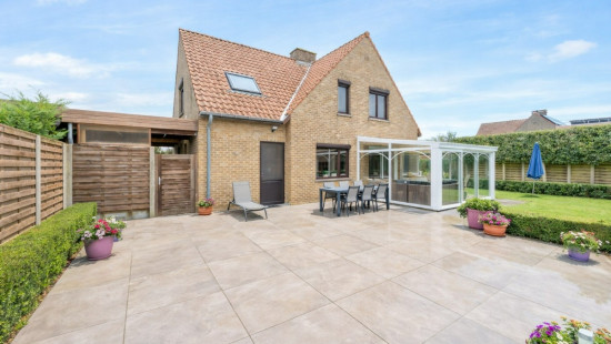 Pieter Simonsstraat - 14 - - 8700