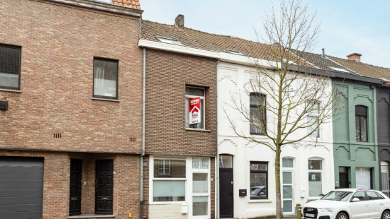 Zwevegemsestraat - 186 - - 8500