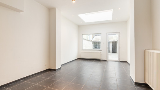 Nieuweweg - 45 - - 9500