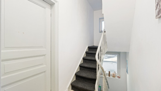 Ledebaan - 3 - - 9300