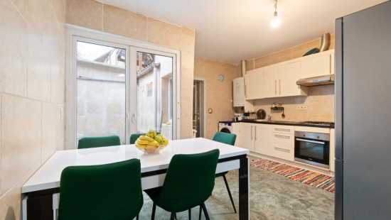 Ledebaan - 3 - - 9300