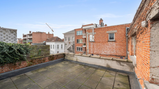 Stationsstraat - 77 - bus 4 - 9100