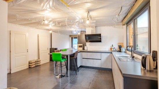 Landstraat - 16 - - 9060