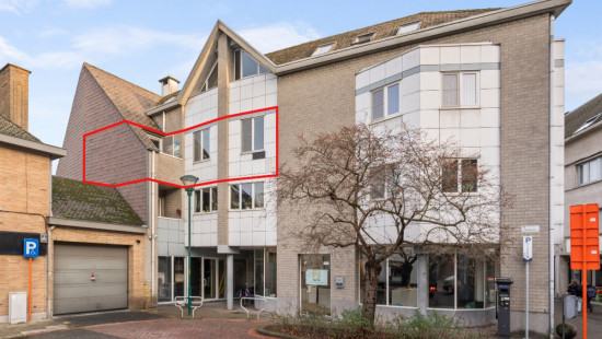 Kerkstraat - 28 - F - 9220