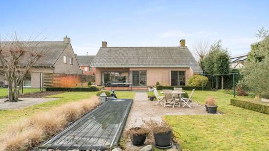 Waalstraat - 93 - - 9870