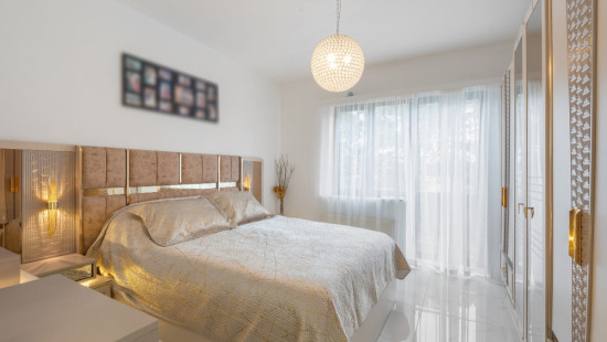 Kampstraat - 22 - - 2070