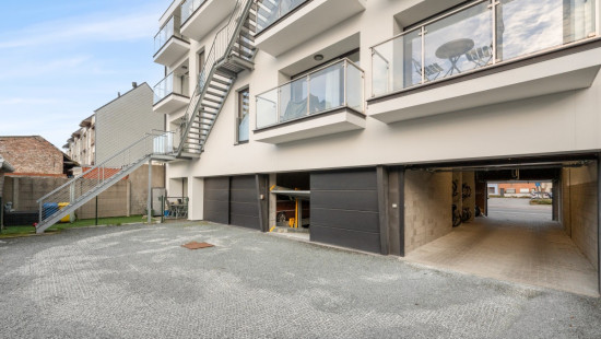 Heirbaan - 98 - GARAGE 1 - 9200