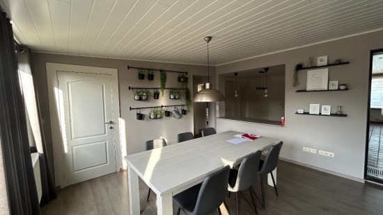 Grachtstraat - 1 - - 3900