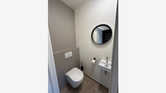 Leopoldlaan - 28 - bus 1 - 3900