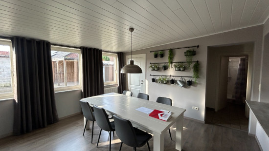 Grachtstraat - 1 - - 3900