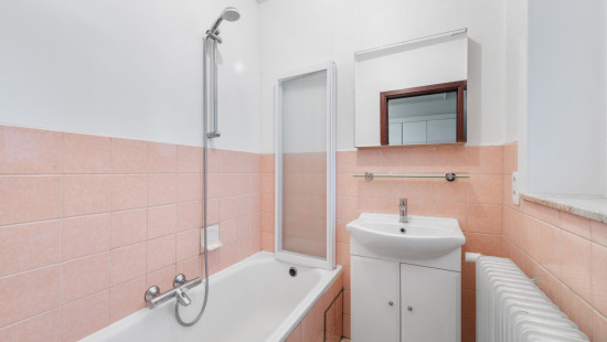 Broekstraat - 66 - - 9255