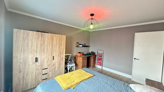 Gullegemsestraat - 71 - - 8880