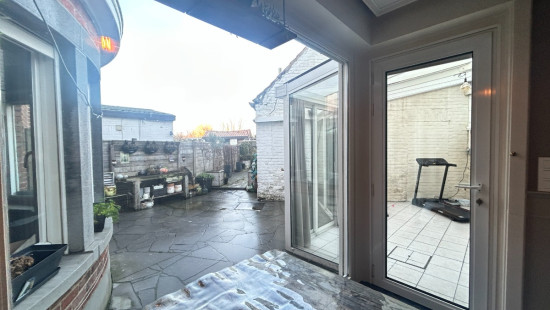 Gullegemsestraat - 71 - - 8880