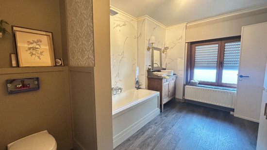 Gullegemsestraat - 71 - - 8880