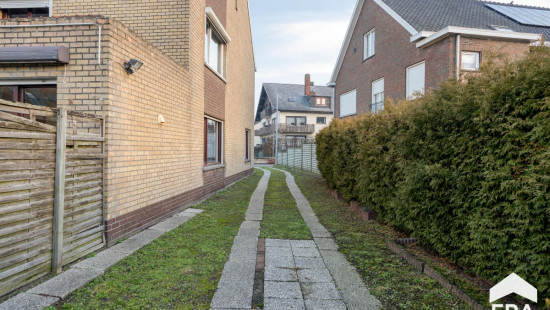 Edestraat - 18 - - 8310