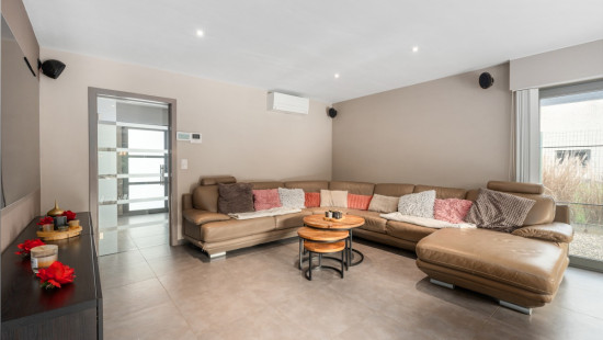 Sint-Ignatiusstraat - 15 - - 9120