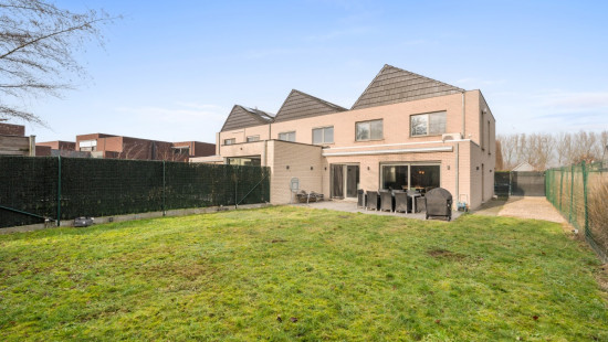 Sint-Ignatiusstraat - 15 - - 9120