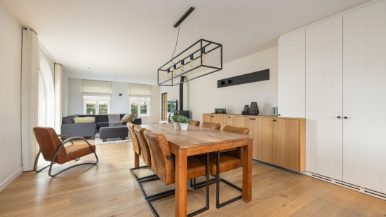 Moerstraat - 68e - - 2320