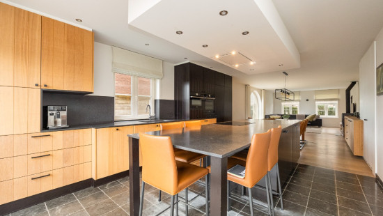 Moerstraat - 68e - - 2320