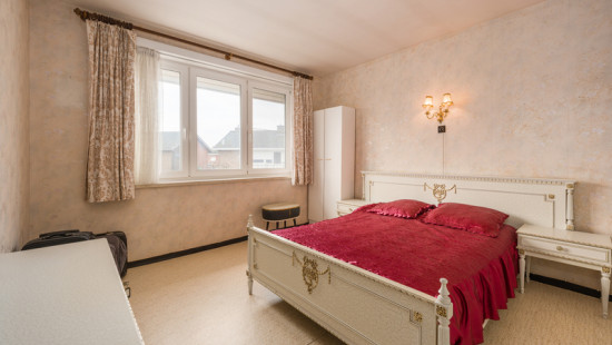 Schoolstraat - 10 - - 8710