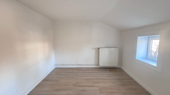 Naamsevest - 56 - - 3800