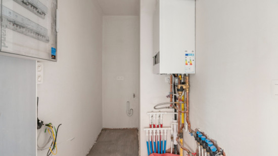 Stationsstraat - 83 - 202 - 9280