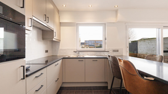 Dijkgravenstraat - 34 - - 9120