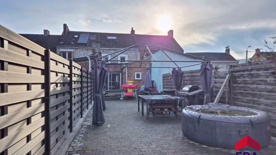 Rue du Rivage - 126 - - 5300