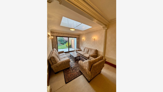 Stationsstraat - 49 - - 8880