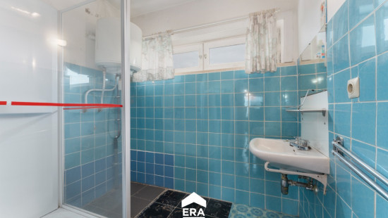 Familie Devosstraat - 18 - - 8880