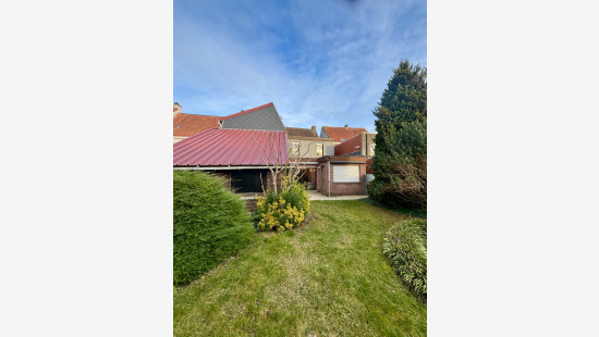 Stationsstraat - 49 - - 8880