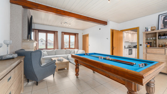 Hellestraat - 232 - - 9190