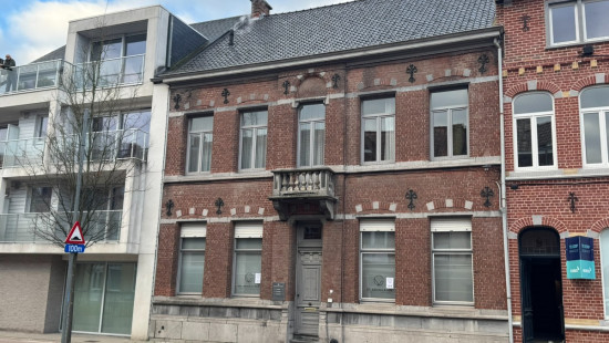 Burgemeester Vandenbogaerdelaan - 18 - - 8870