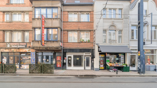 Sleepstraat - 52 - - 9000