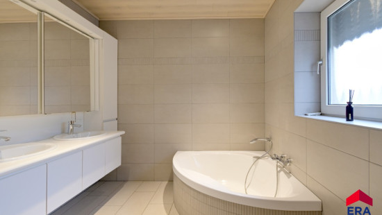 Molenstraat - 136 - - 9950