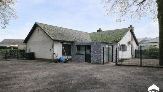 Omlooplaan - 32 - - 3600