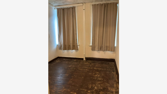 Hoogstraat - 4 - - 8800