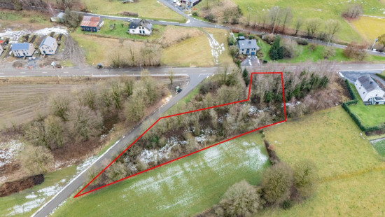 Rue des Longs Prés - LOT 2 - - 6680