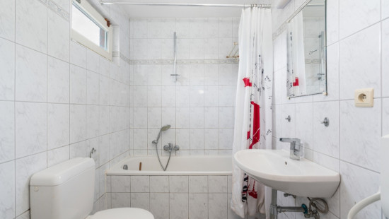 Veldstraat - 25 - - 9100