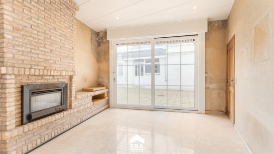 Hoogstraat - 35 - - 8700