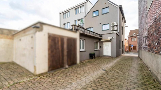 Fabriekstraat - 74 - - 1601