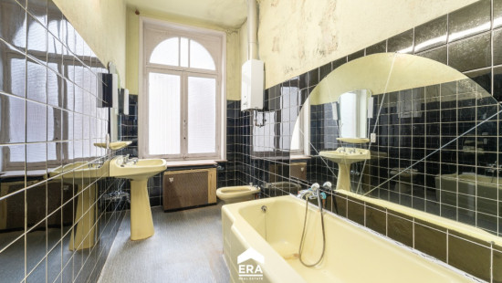 Hoogstraat - 35 - - 8700