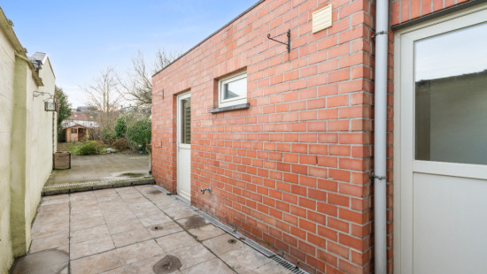 Veldstraat - 25 - - 9100