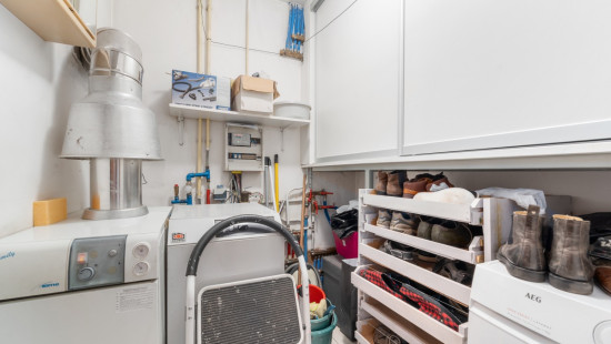 Stationsstraat - 93 - - 9280