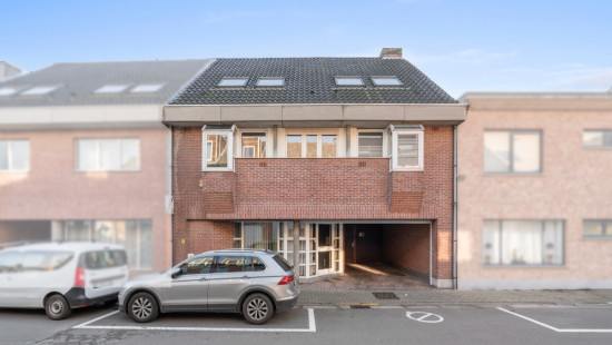 Stationsstraat - 93 - - 9280